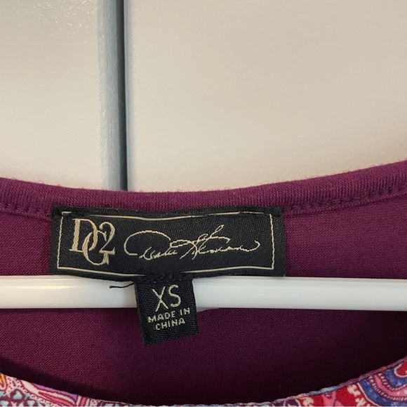 DG2 by Diane Gilman Burgundy Paisley Tank Top XS - Picture 3 of 8